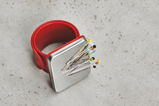 Magnetic Pin Holder | Rautt