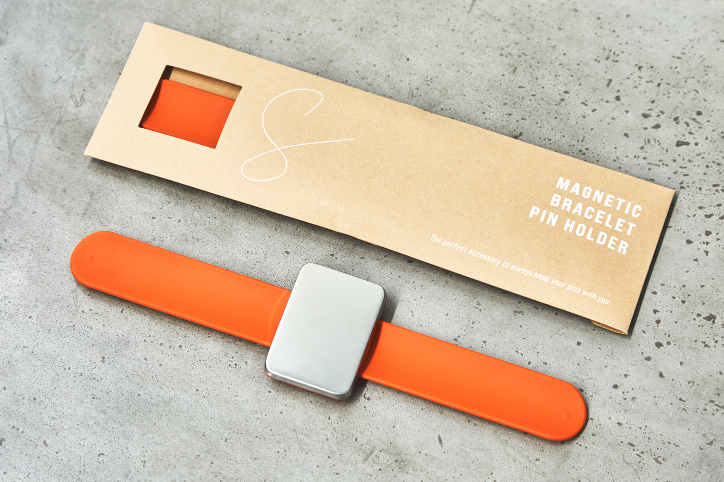 Magnetic Pin Holder | Appelsínugult