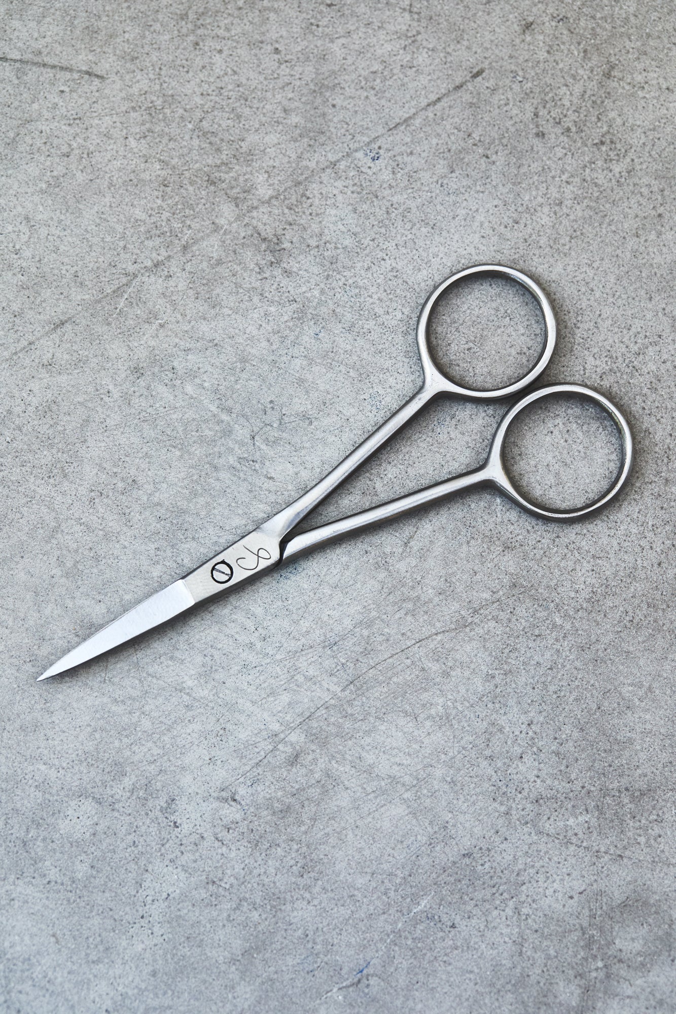 Tall Thread Scissors | Steel