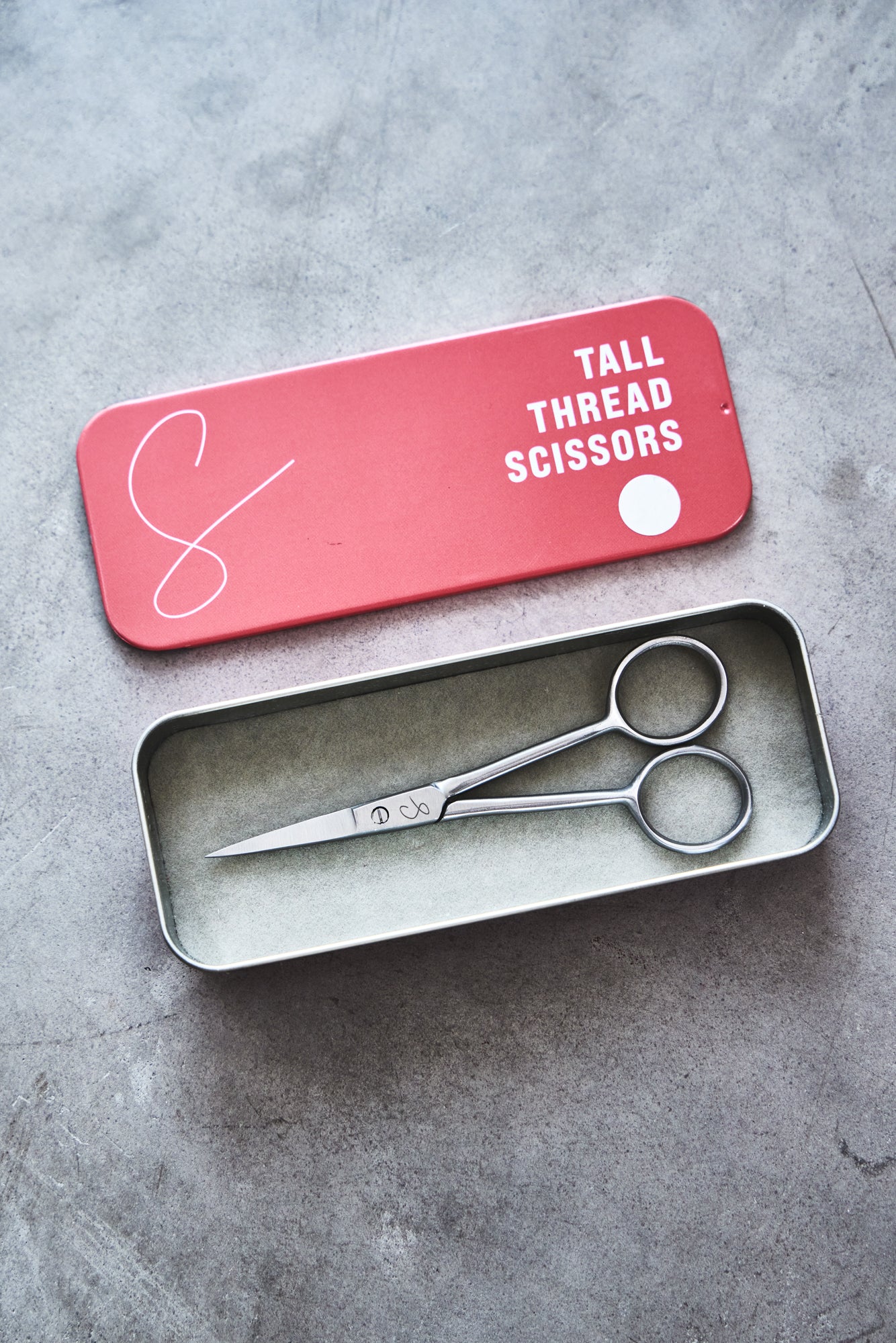 Tall Thread Scissors | Steel